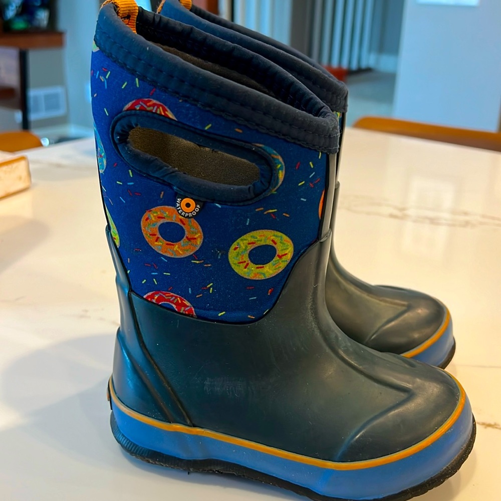 Toddler classic Bogs boots